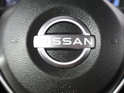 Used 2025 Nissan Leaf S FWD image 32