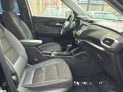 Used 2022 Chevrolet TrailBlazer LS image 26