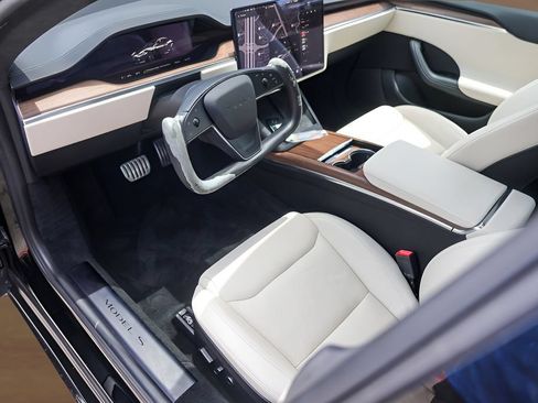 Used 2022 Tesla Model S AWD/4WD image 8