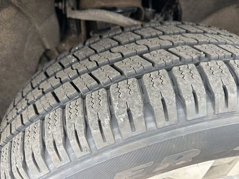 Used 2024 Chevrolet Silverado 1500 High Country w/ Technology Package image 38