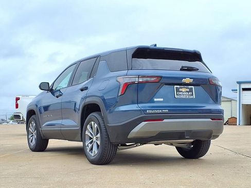Used 2026 Chevrolet Equinox LT image 6