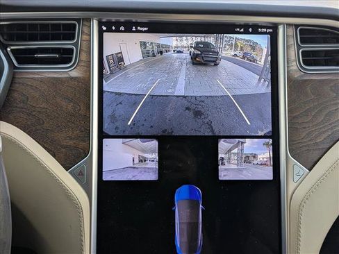 Used 2017 Tesla Model X 90D image 15