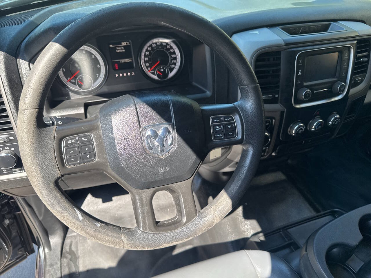 Used 2021 RAM 1500 Tradesman w/ Chrome Appearance Group AWD/4WD image 18