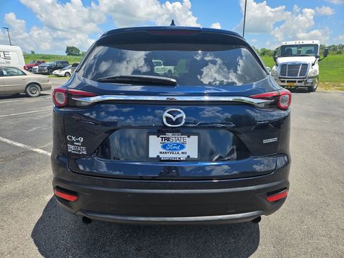 Used 2023 MAZDA CX-9 Touring image 5