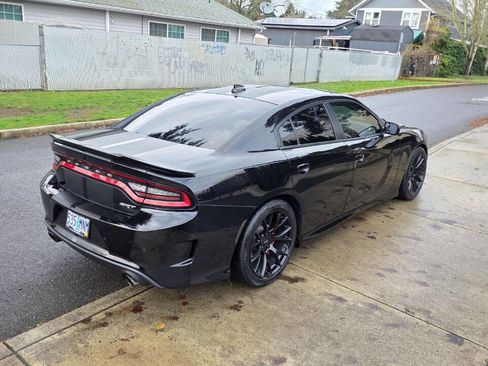 Used 2016 Dodge Charger SRT Hellcat w/ Harman/Kardon Audio Group image 5