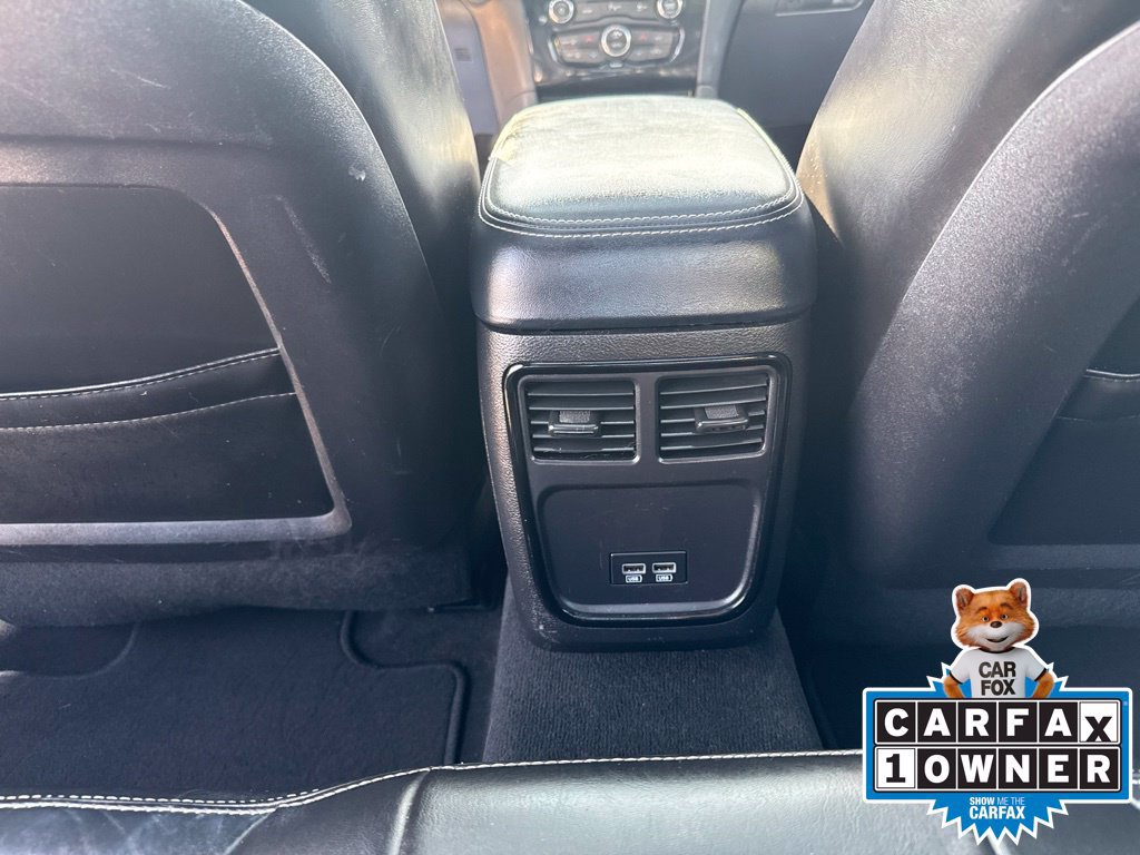 Certified 2023 Chrysler 300 S RWD image 12
