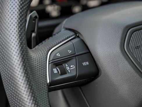 Used 2024 Lamborghini Urus S AWD/4WD image 23