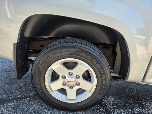 Used 2011 GMC Canyon SLE RWD image 13
