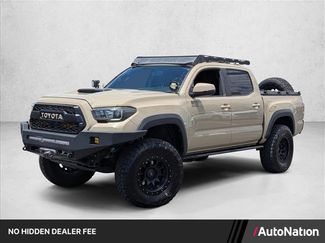 Used 2017 Toyota Tacoma TRD Off-Road AWD/4WD video 1