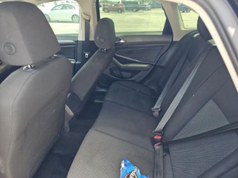 Used 2021 Volkswagen Jetta S w/ Driver Assistance Package FWD image 6