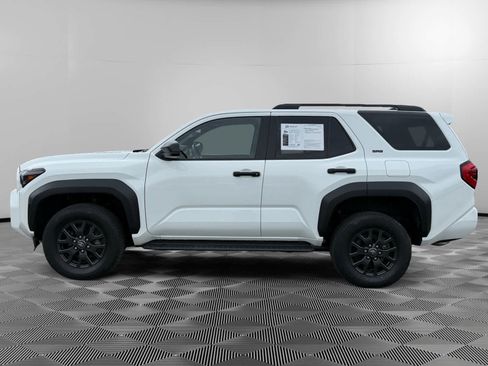 Used 2025 Toyota 4Runner SR5 AWD/4WD image 2