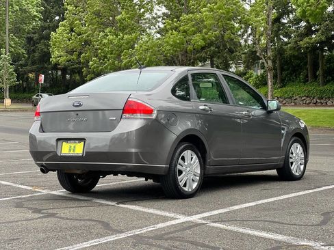 Used 2009 Ford Focus SEL FWD image 5