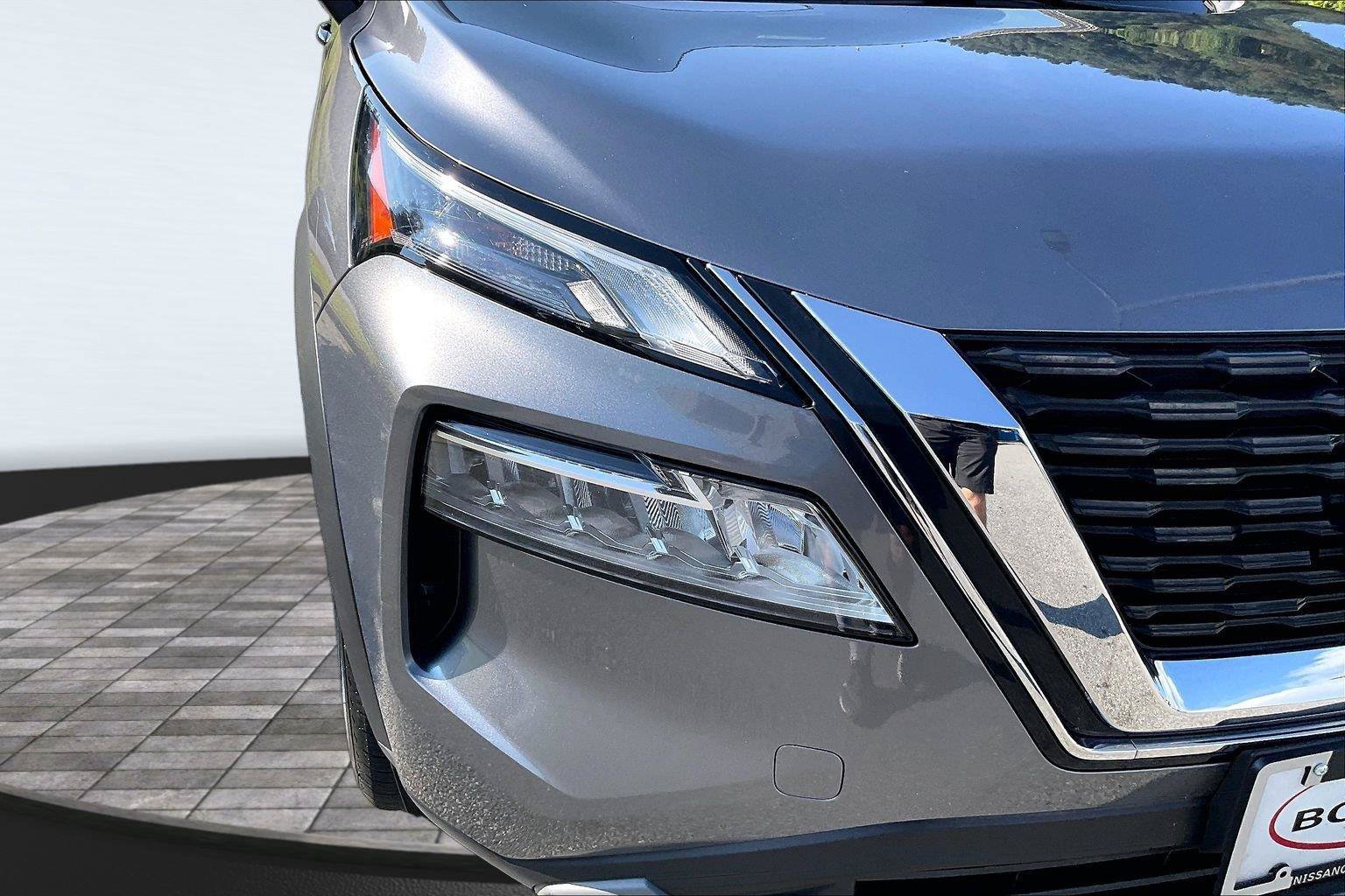 Certified 2023 Nissan Rogue SV AWD/4WD image 28