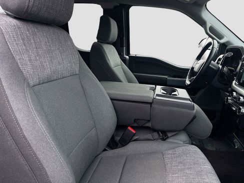 Used 2022 Ford F150 XLT w/ Equipment Group 302A High image 24