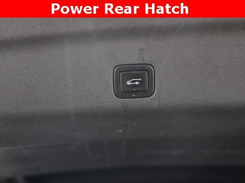 Used 2023 GMC Yukon Denali image 34