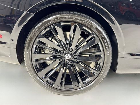 Used 2023 Bentley Continental GT Speed AWD/4WD image 32
