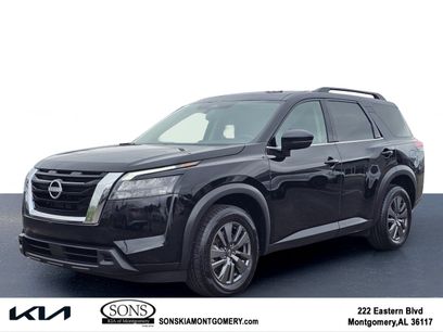 Used 2024 Nissan Pathfinder SV
