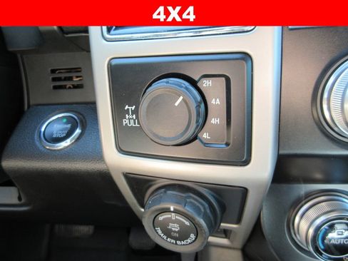 Used 2019 Ford F150 Lariat w/ Equipment Group 502A Luxury AWD/4WD image 32