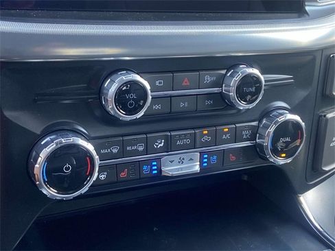 New 2025 Ford F150 Lariat w/ Equipment Group 502A High image 17