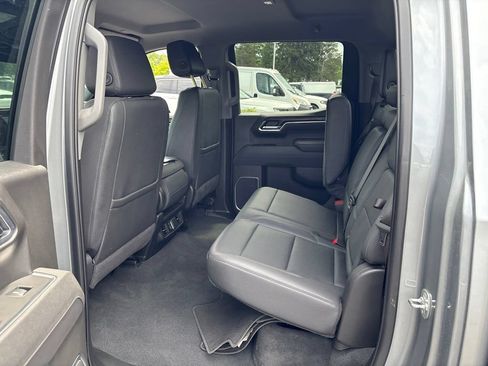 Used 2025 GMC Sierra 1500 SLT AWD/4WD image 16