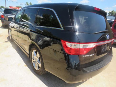Used 2012 Honda Odyssey Touring image 6