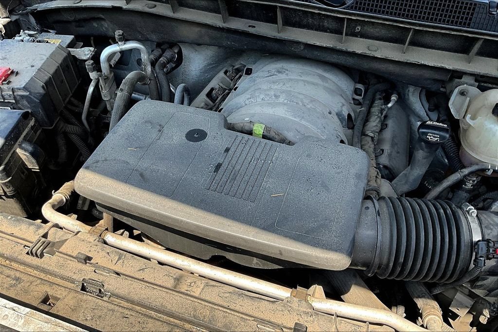 Used 2021 Chevrolet Silverado 1500 RST AWD/4WD image 32