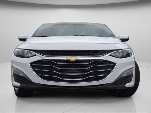 Used 2023 Chevrolet Malibu LT w/ Driver Confidence Package FWD image 3