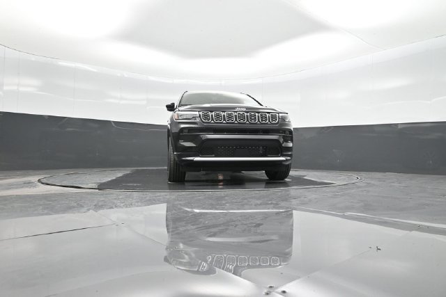 New 2025 Jeep Compass Limited w/ Elite Group AWD/4WD image 30