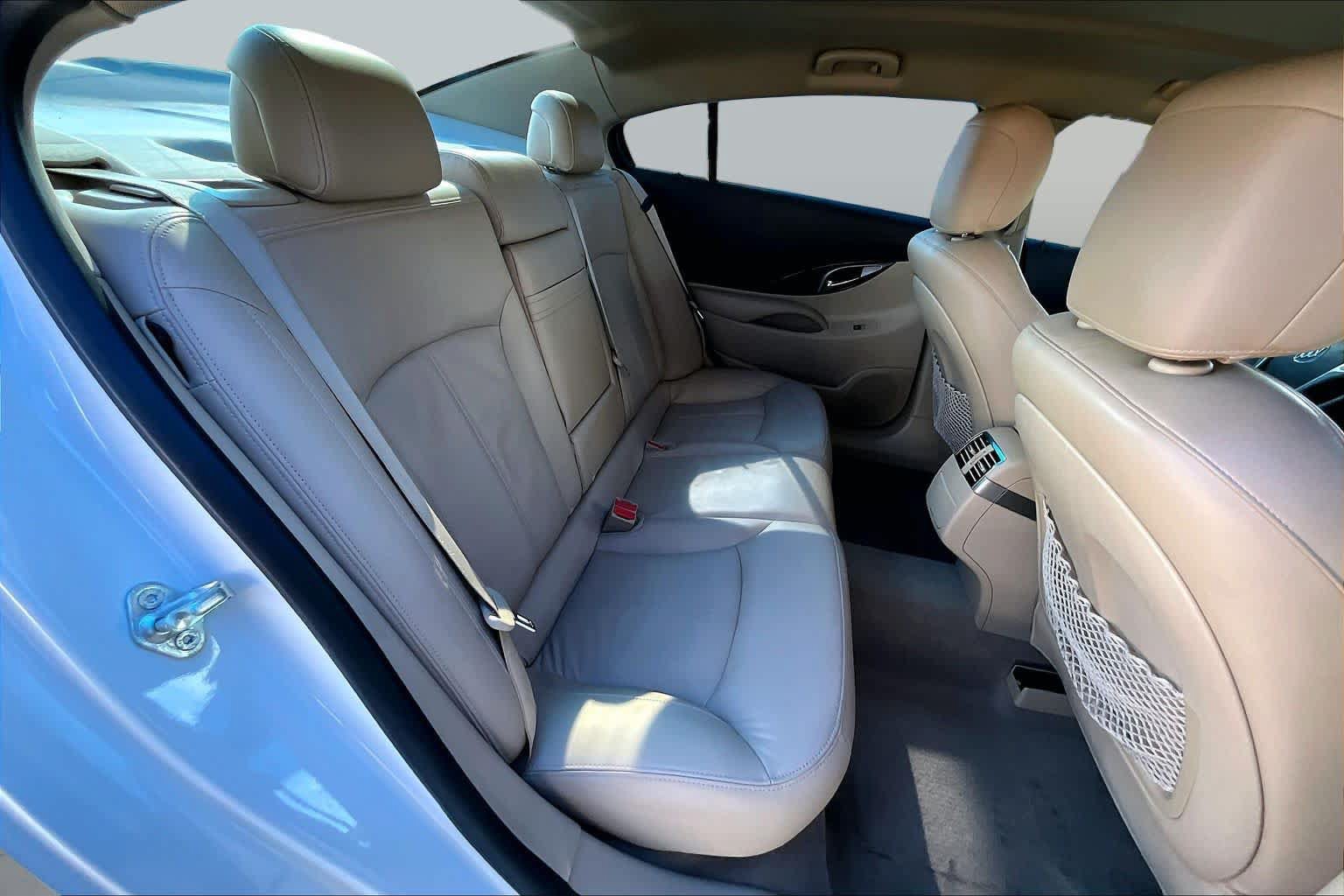 Used 2013 Buick LaCrosse Leather FWD image 19