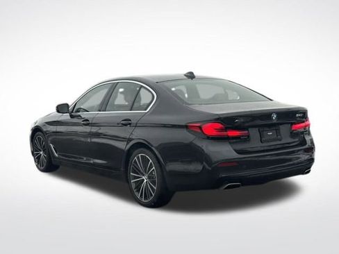 Used 2023 BMW 540i xDrive w/ Premium Package image 8