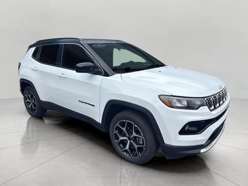 Used 2025 Jeep Compass Limited AWD/4WD image 54