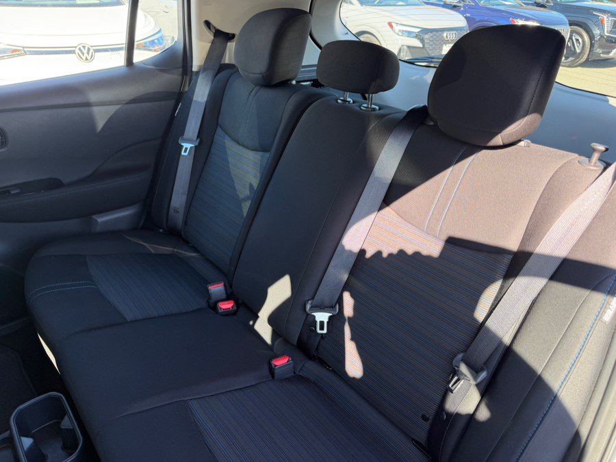 Used 2024 Nissan Leaf SV Plus FWD image 39