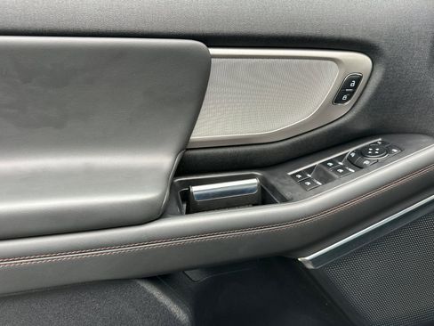 Used 2025 Ford Expedition Max Active image 10