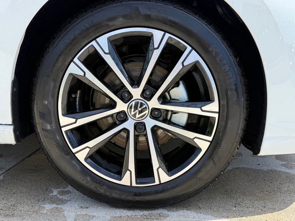 New 2026 Volkswagen Jetta Sport FWD image 9