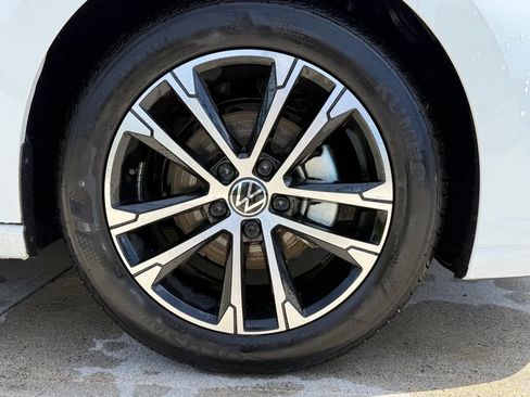 New 2026 Volkswagen Jetta Sport FWD image 9