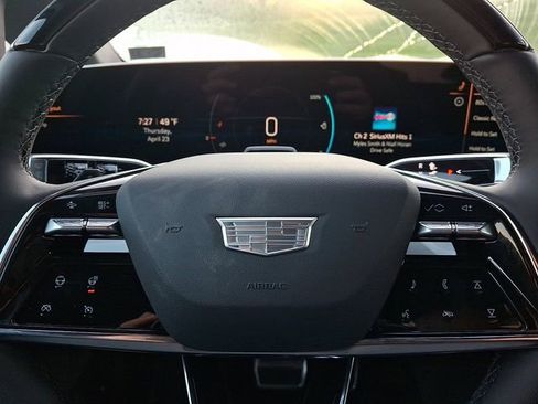 New 2026 Cadillac Optiq Luxury 2 AWD/4WD image 13