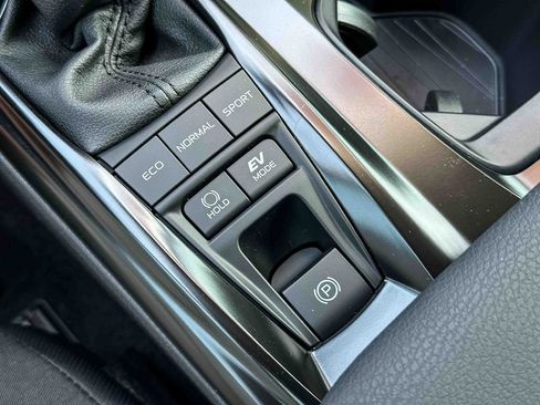 Certified 2026 Toyota Camry LE FWD image 33