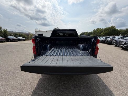 Used 2021 Chevrolet Silverado 1500 Custom AWD/4WD image 29