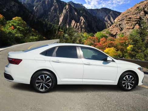 Used 2025 Volkswagen Jetta S FWD image 2