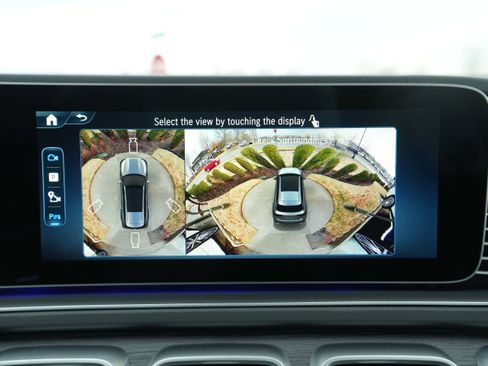 New 2026 Mercedes-Benz GLS 450 4MATIC image 30