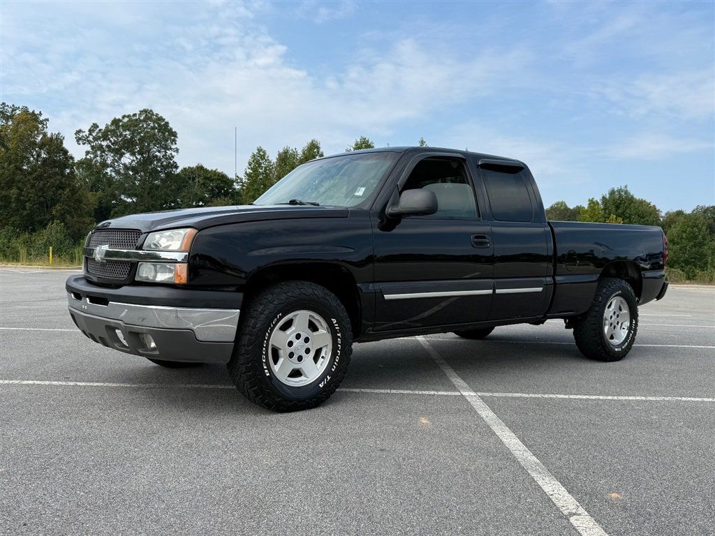 Used 2003 Chevrolet Silverado 1500 LS w/ Off-Road Package AWD/4WD image 1