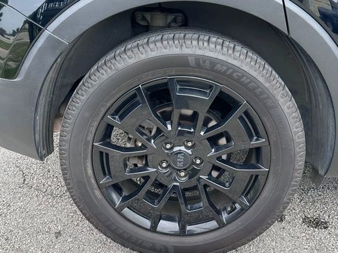 Used 2021 Kia Telluride EX w/ EX Premium Package AWD/4WD image 18