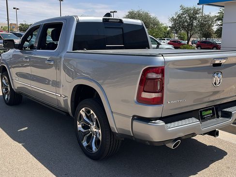 Used 2022 RAM 1500 Limited AWD/4WD image 6
