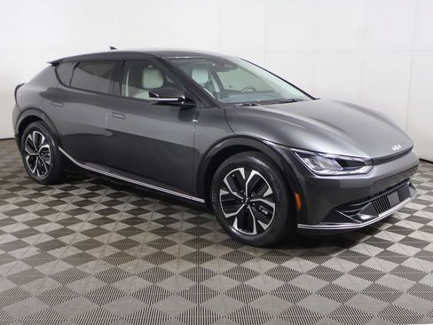 Used 2023 Kia EV6 Wind AWD/4WD image 52