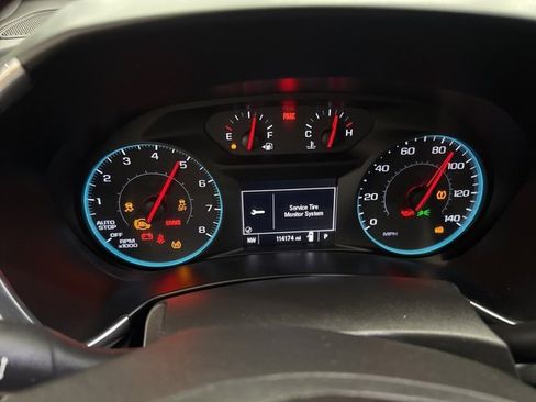 Used 2018 Chevrolet Equinox LT image 5