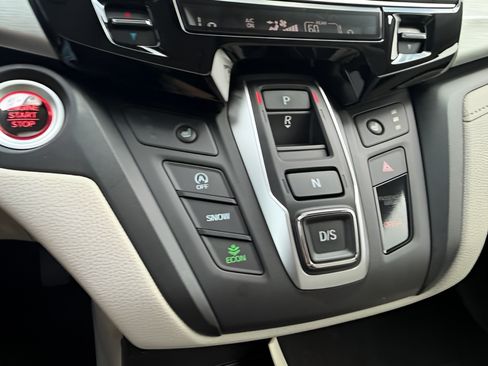 Used 2025 Honda Odyssey EX-L image 18