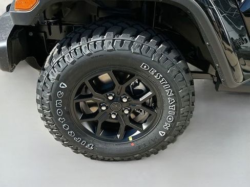 New 2026 Jeep Gladiator Willys image 30