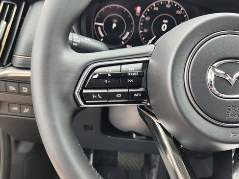 New 2025 MAZDA CX-70 Plug-In Hybrid w/ Premium Pkg image 8