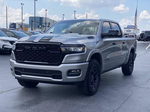 Used 2025 RAM 1500 Big Horn RWD image 9