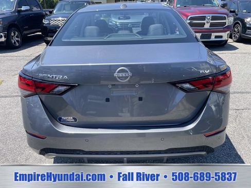 Used 2024 Nissan Sentra SV FWD image 4